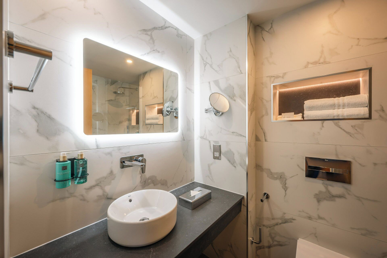 Bathroom 3, Grand Canal Hotel Dublin, Dublin