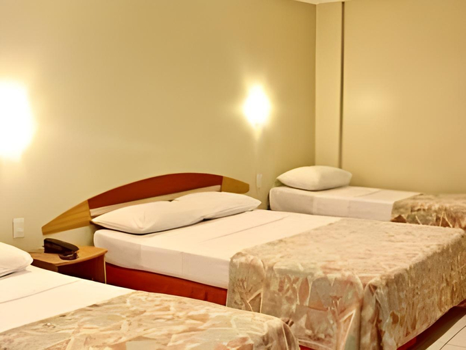 Bedroom 13