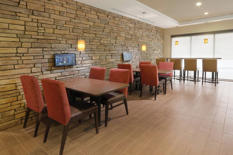 Food & Drinks 5, TownePlace Suites by Marriott Denver South/Lone Tree, Douglas