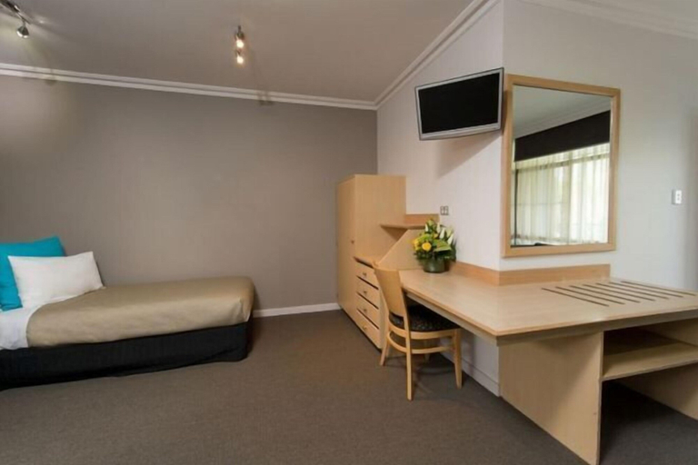 Bedroom 8