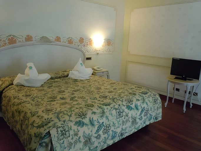 Bedroom 17