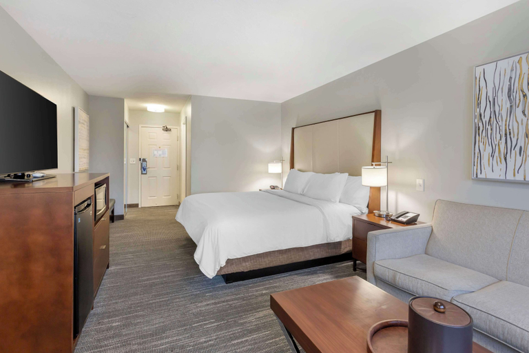 Bedroom 3, Best Western Plus Cottontree Inn, Davis