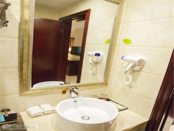Bathroom, Vienna Hotel Nanjing South Railway Station HuiJing, Nanjing
