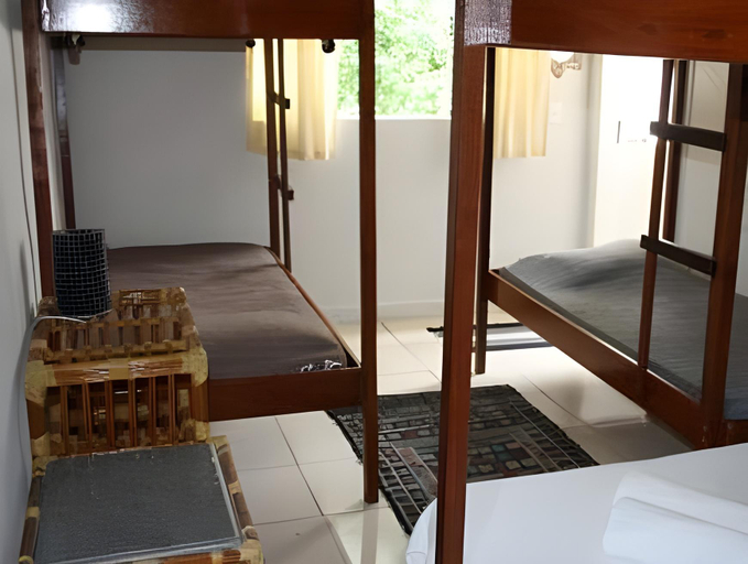 Bedroom 13