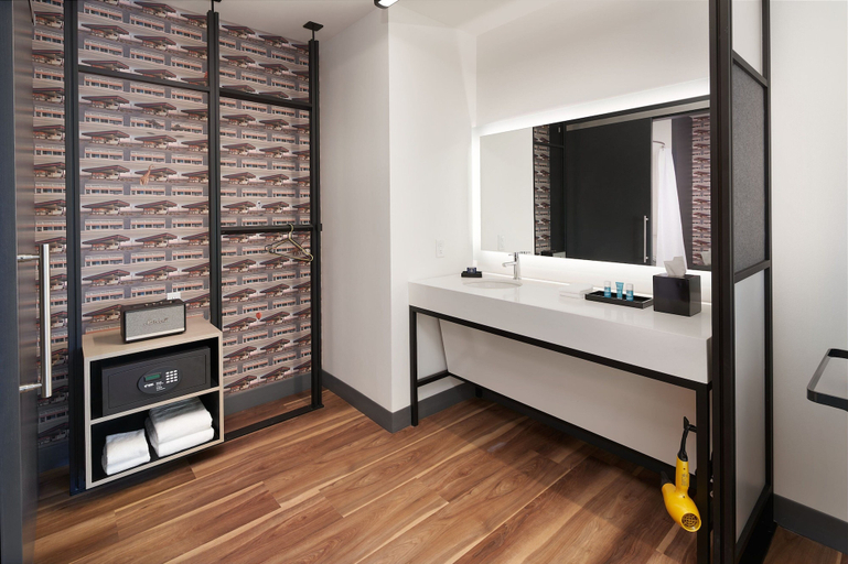 Bathroom 3, Aloft by Marriott Orlando at SeaWorld, Orange
