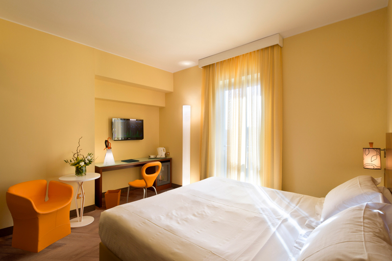 Bedroom 9