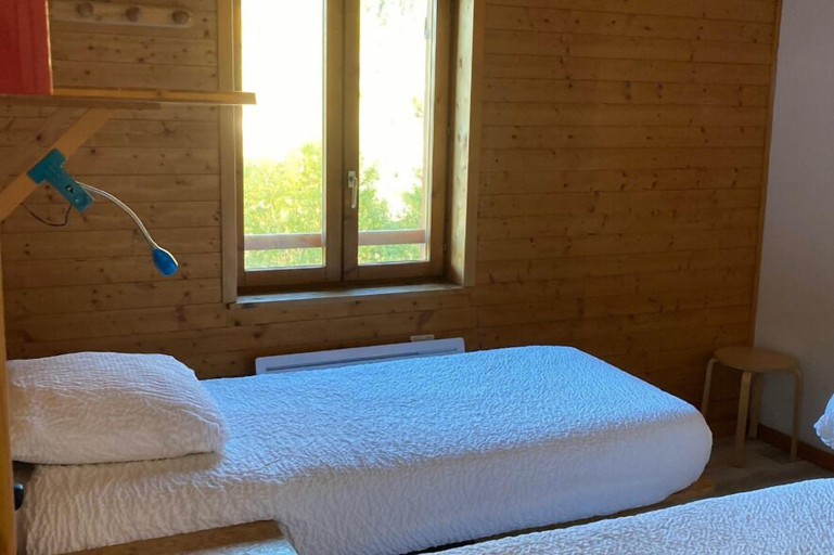 Bedroom 2, Auberge de Jeunesse HI La Clusaz, Haute-Savoie