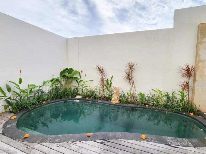 Sport & Beauty 2, Villa Elemi Seminyak by Nagisa Bali, Denpasar