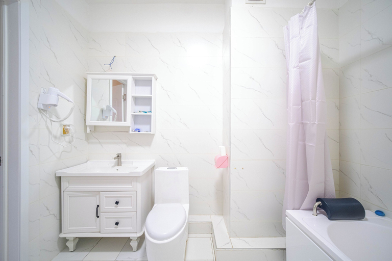 Bathroom 3, Eagle Town Service Apartment, Ulan Bator