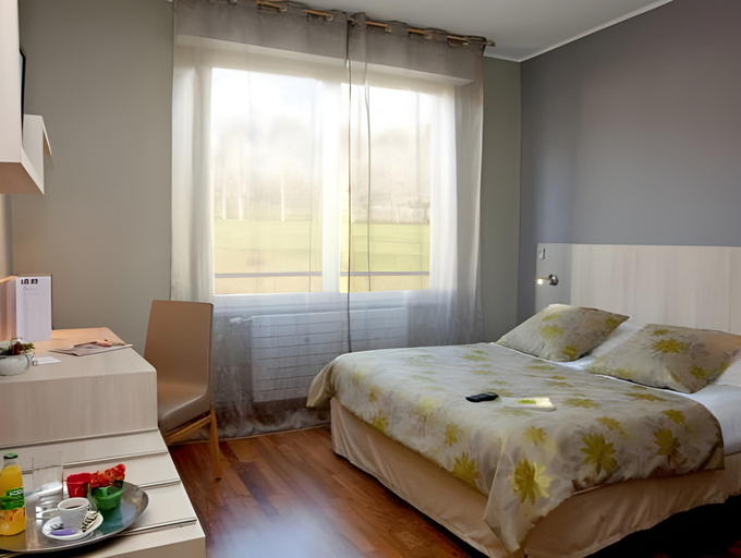 Bedroom 13