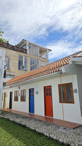 exterior 16