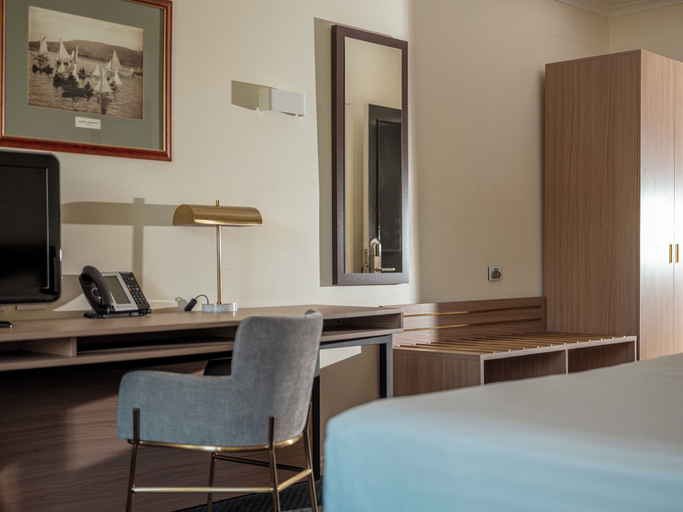 Bedroom 13