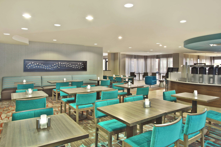 Food & Drinks 5, Courtyard by Marriott Gulfport Beachfront, Harrison