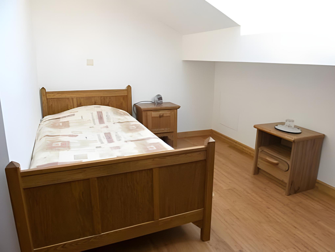 Bedroom 9