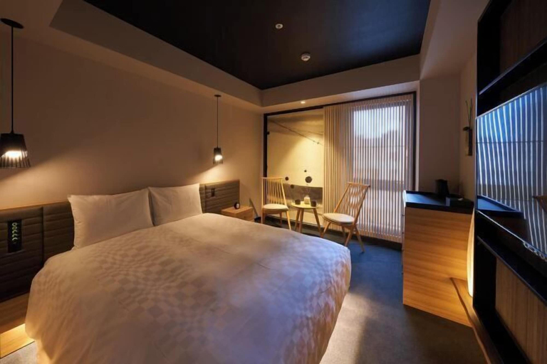 Bedroom 16