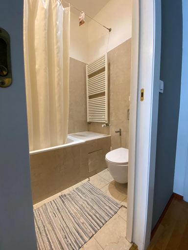 Bathroom 3, Golem b&b, Praha 1