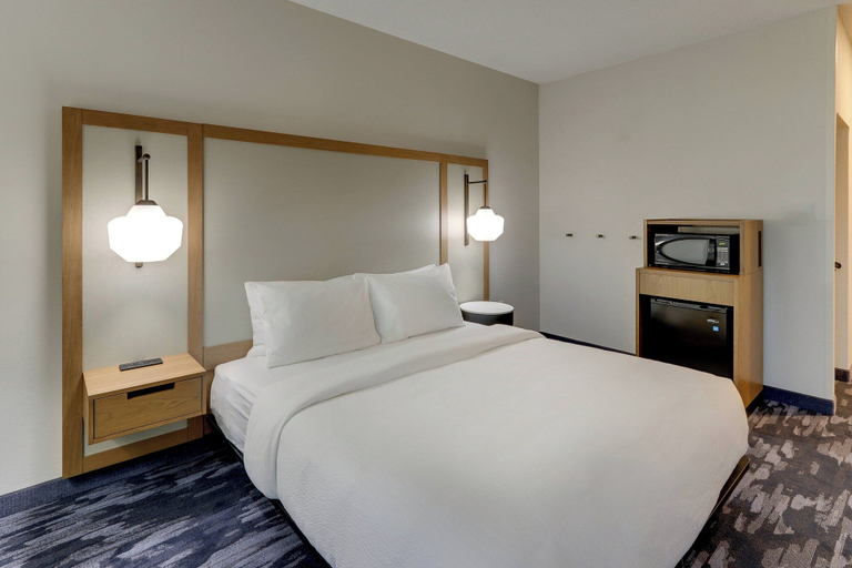 Bedroom 27