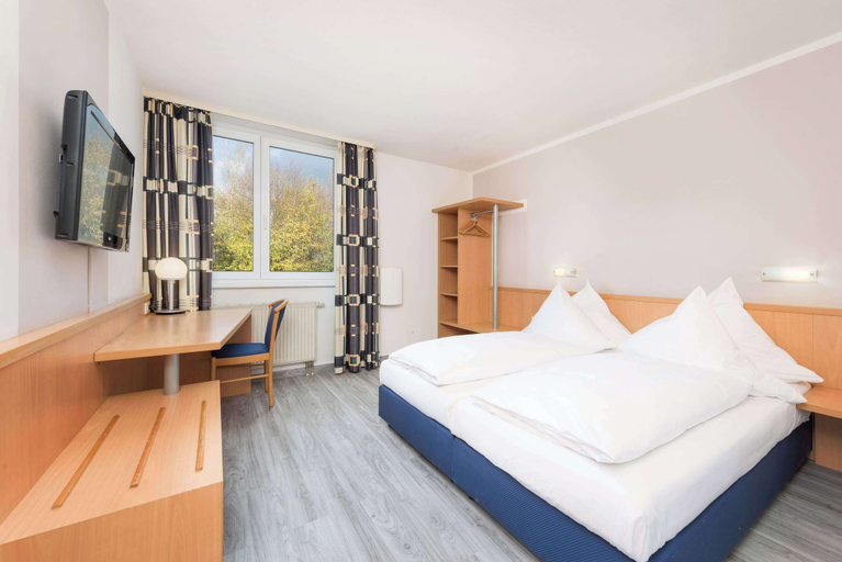 Bedroom 11