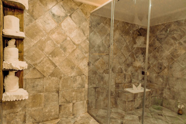 Bathroom 4, Kuriftu Resort & Spa Bishoftu, Misraq Shewa