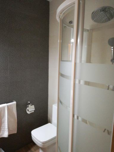 Others 5, Hostal Casa Tino, León
