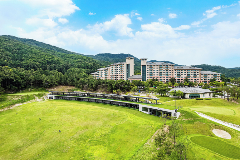 Exterior & Views 2, Oak Valley Valley Village, Hoengseong