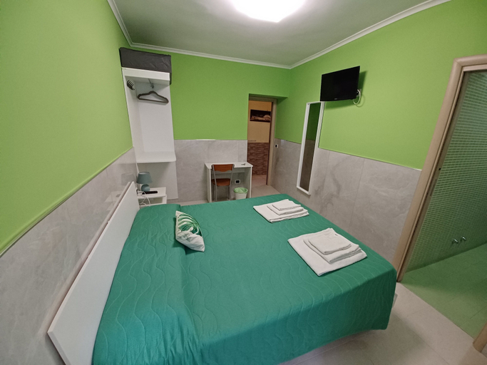 Bedroom 4, B&B Quattro Palazzi Napoli, Napoli