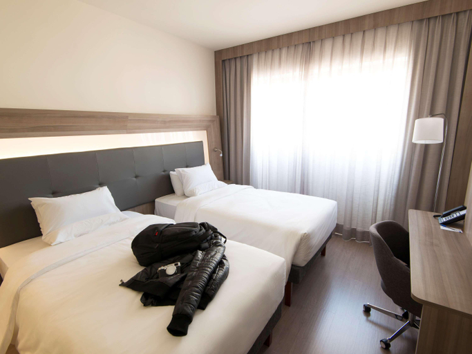 Bedroom 15