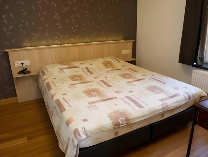 Bedroom 15