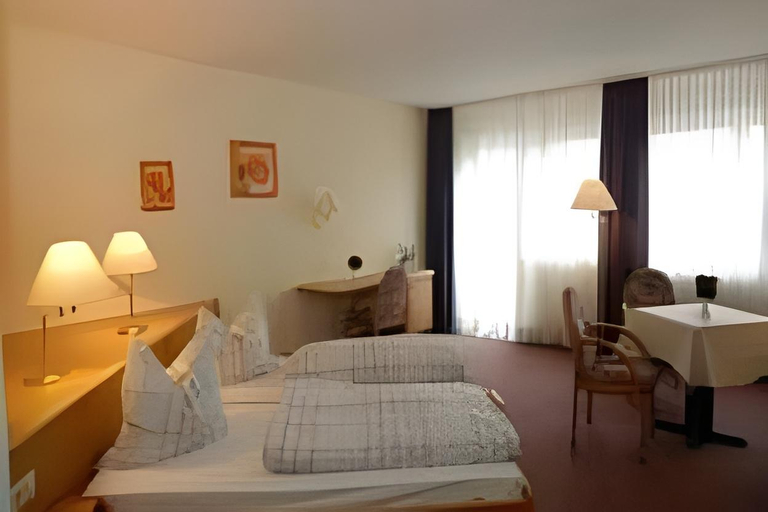 Bedroom 12