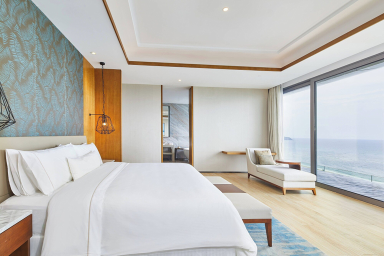 Bedroom 3, The Westin Blue Bay Resort & Spa, Hainan