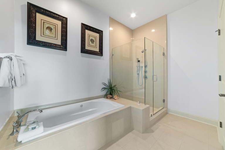 Bathroom 3, Wharf Resort 917, Baldwin