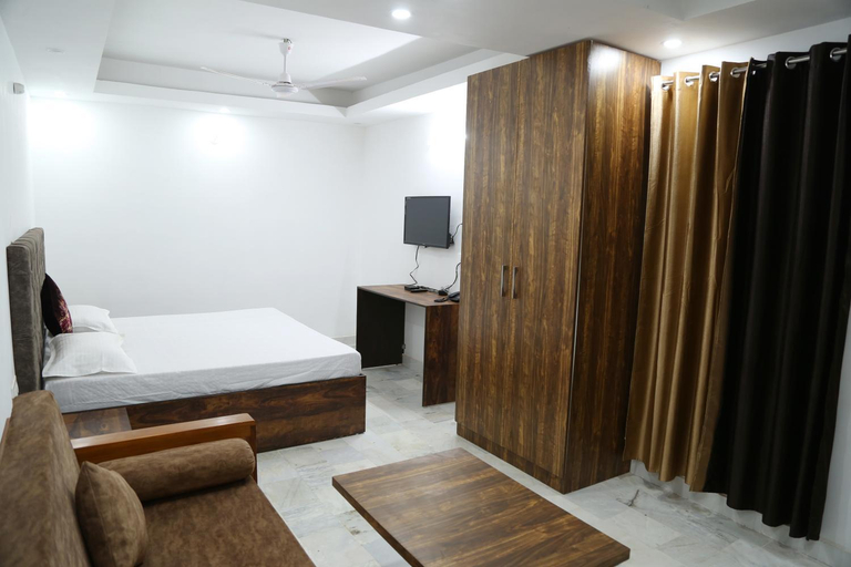 Bedroom 4, Shanti Residency, Delhi