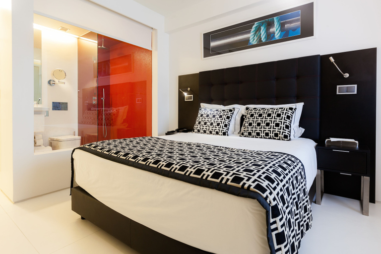 Bedroom 2, Faro Boutique Hotel, Faro