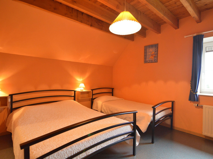 Bedroom 2, Family Cottage With Sauna, Liège