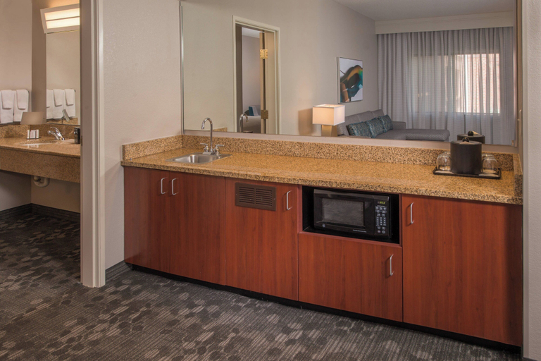 Bathroom 3, Courtyard by Marriott Dulles Town Center, Loudoun