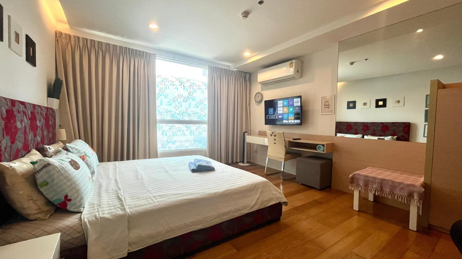 Bedroom 3, Studio Apartment Near BTS SkyTrain Free Wifi, Wattana