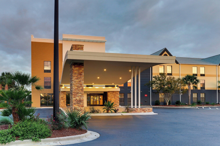 Exterior & Views 2, Fairfield Inn & Suites by Marriott Southport, Brunswick