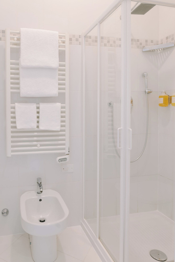 Bathroom 3, IH Hotels Venezia Salute Palace, Venezia