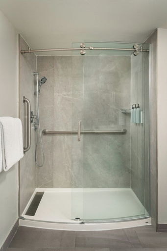 Bathroom 5, Courtyard by Marriott Gainesville FL, Alachua