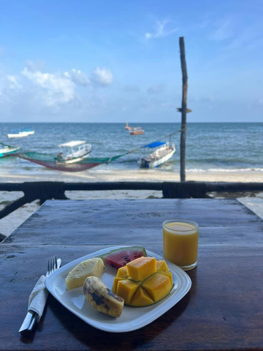 Food & Drinks 5, Juani beach bungalows, Mafia