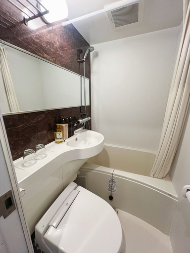Bathroom 3, Nplus HOTEL Tokyo Nihonbashi, Chūō