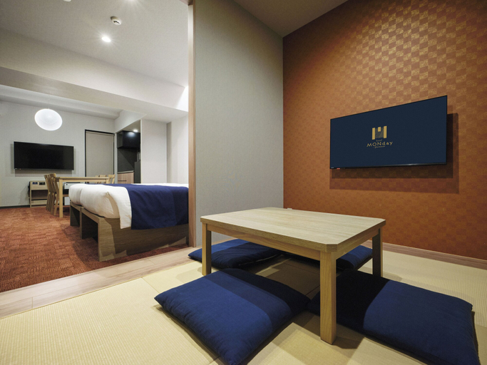 Bedroom 12