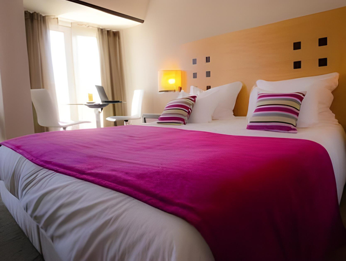 Bedroom 10