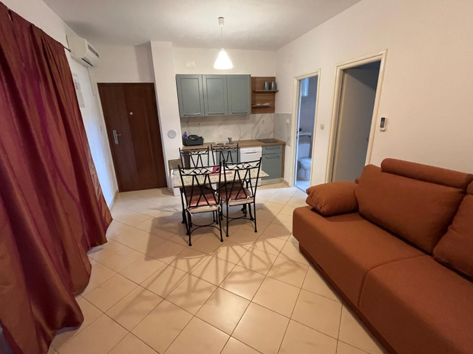 Others 3, Apartments Mais Tisno, Tisno