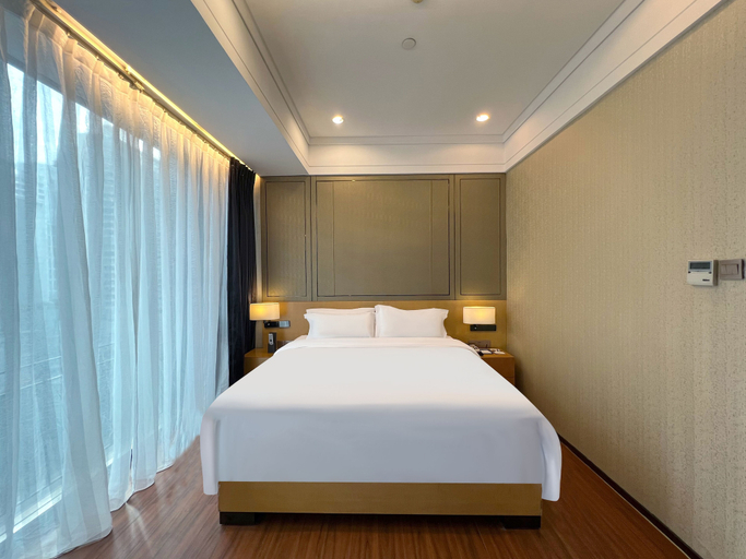 Bedroom 8