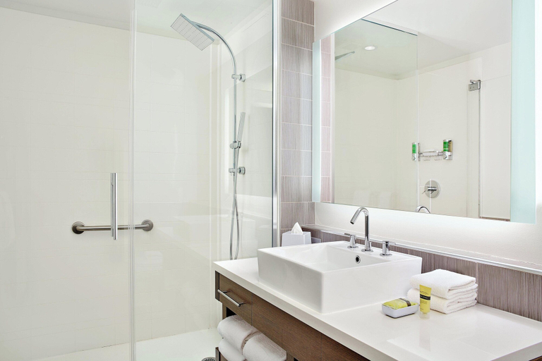 Bathroom 5, Element by Marriott Arundel Mills BWI Airport, Anne Arundel