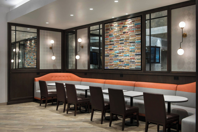 Restaurant 13