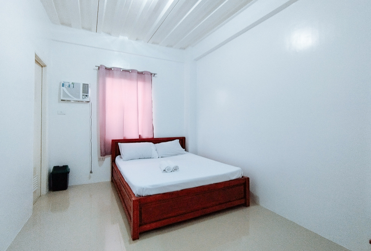 RedDoorz at Elton Guesthouse, Numancia