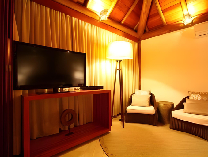 Bedroom 16