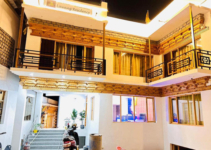 Others 4, lawang residency, Leh